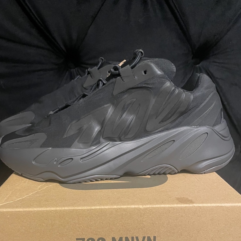 Yeezy 700